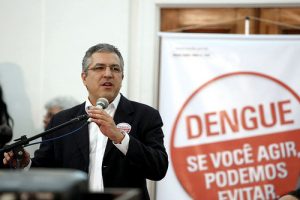 Ministro_Padilha_no_lanamento_da_campanha_de_combate__dengue_Manu_Dias